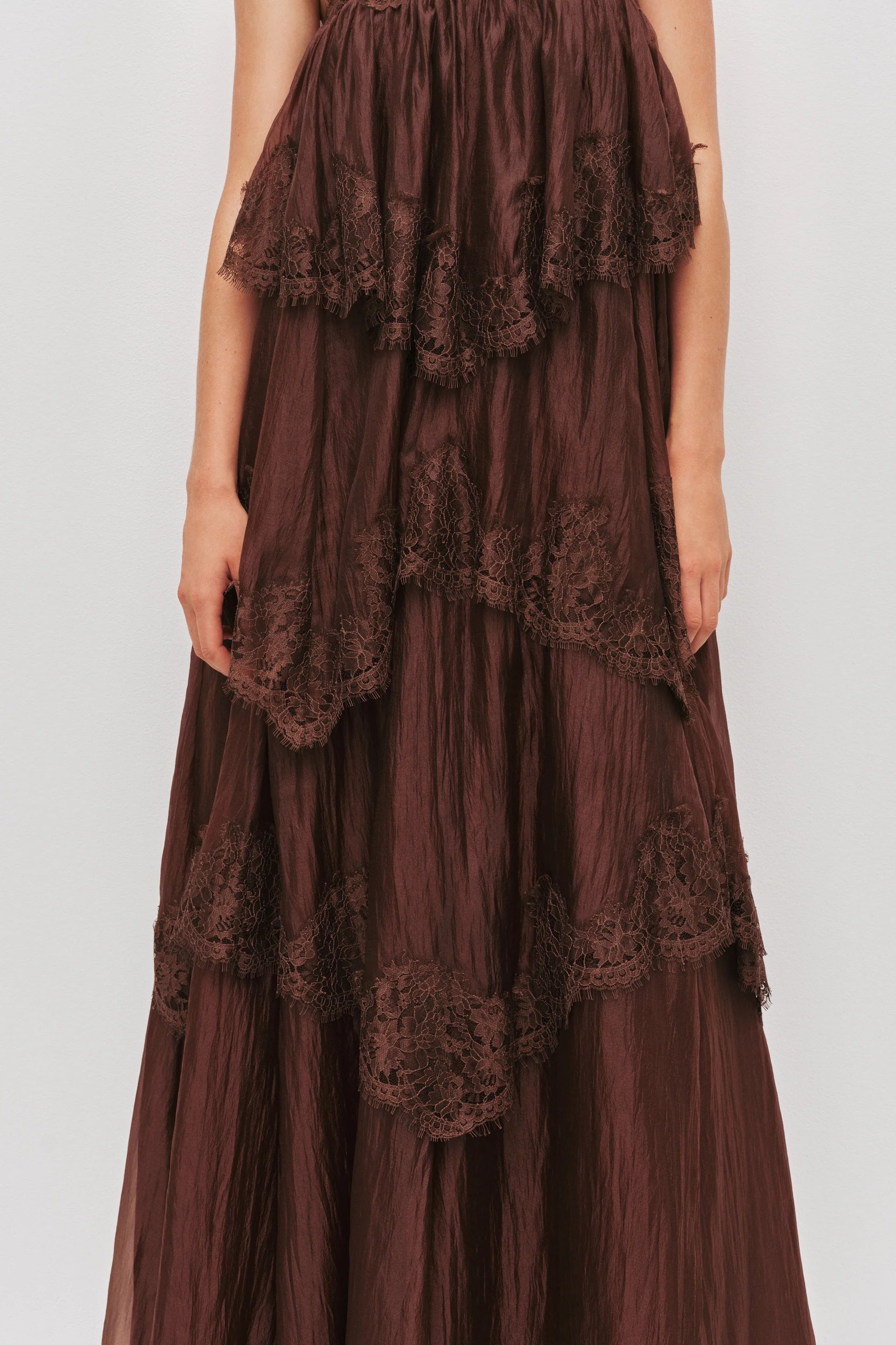 AJE OPHELIA LACE GOWN CHOCOLATE BROWN SIZE 8 – Curated Collection