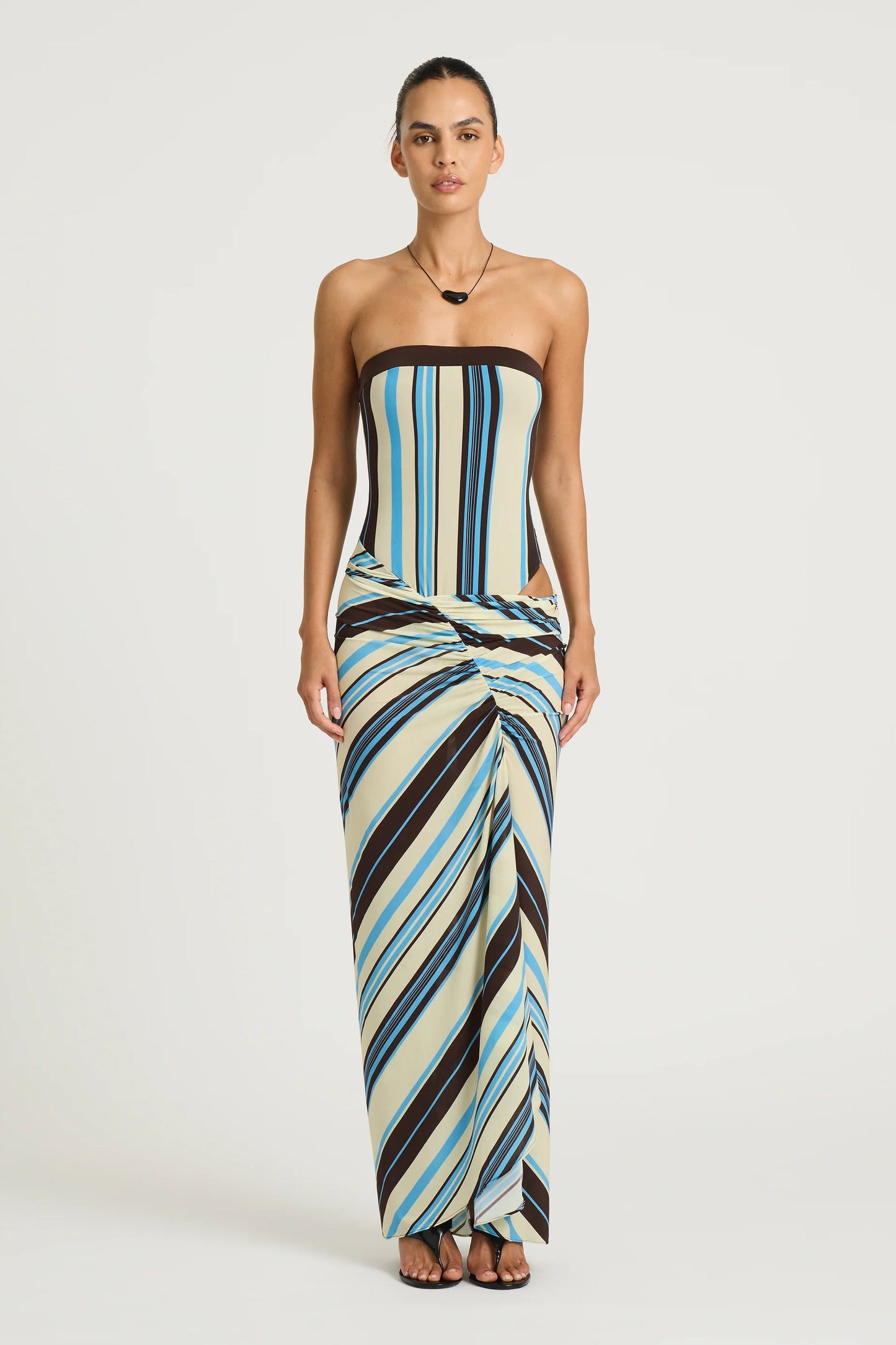 BENNI RUMI STRAPLESS MAXI OCEAN STRIPE SIZE 8