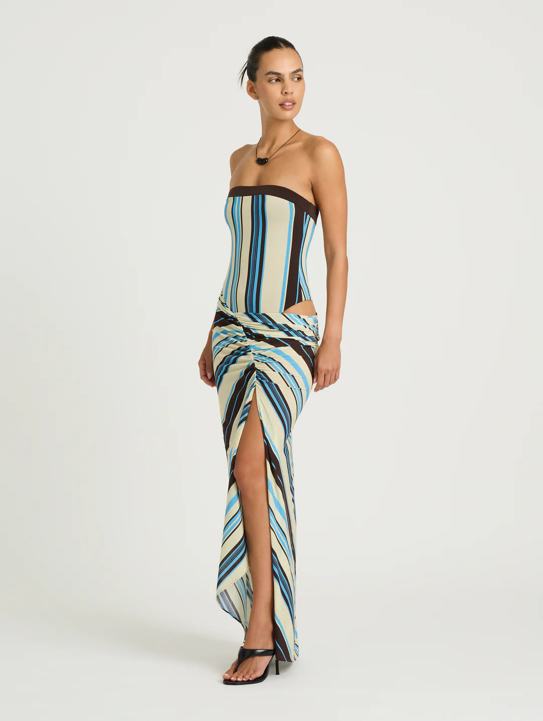 BENNI RUMI STRAPLESS MAXI OCEAN STRIPE SIZE 8