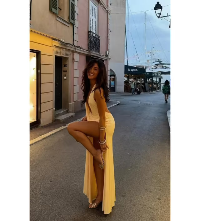 NATALIE ROLT WINONA GOWN IN LEMON SIZE 8