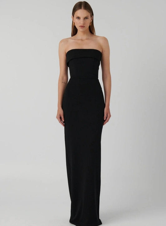 EFFIE KATS MONROE GOWN IN BLACK SIZE 8, 10