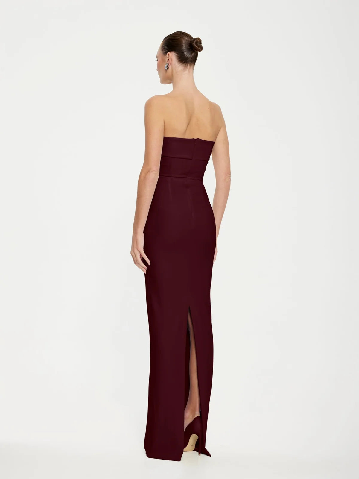 EFFIE KATS MONROE GOWN IN WINE SIZE 8